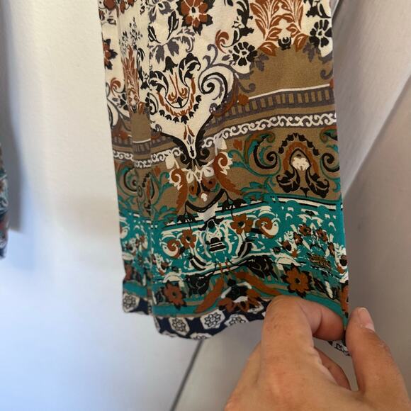 Altar’d state long sleeve all over print rayon romper size small - Picture 5 of 10